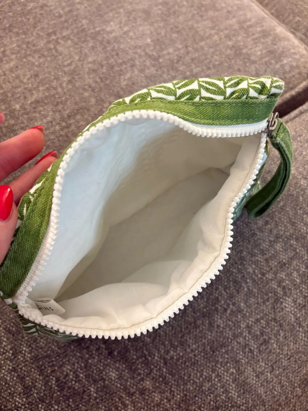 Origins Green Leaf Cosmetic Pouch with Wrist Strap